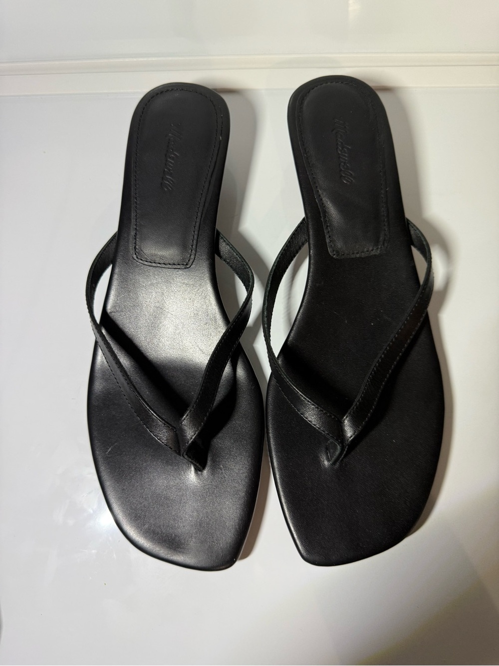 Madewell Girl Black Square-Toe Thong Sandals size 8